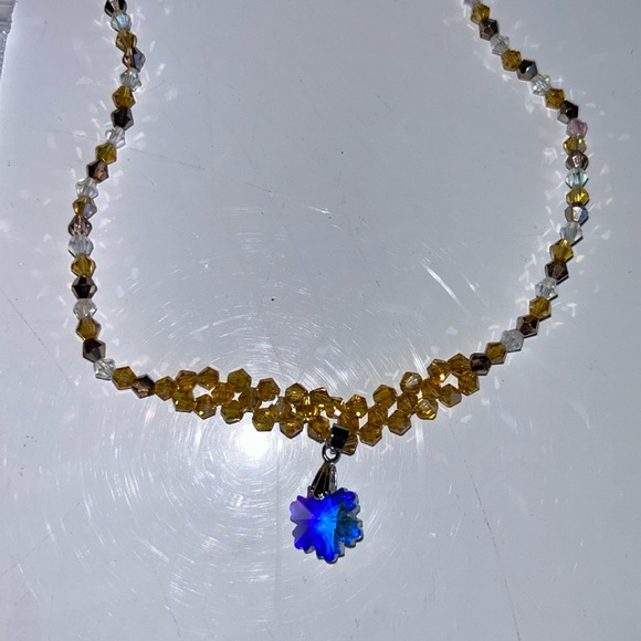 (4 for $20) Butterfly Beaded Necklace & Earrings - Picture 4 of 5